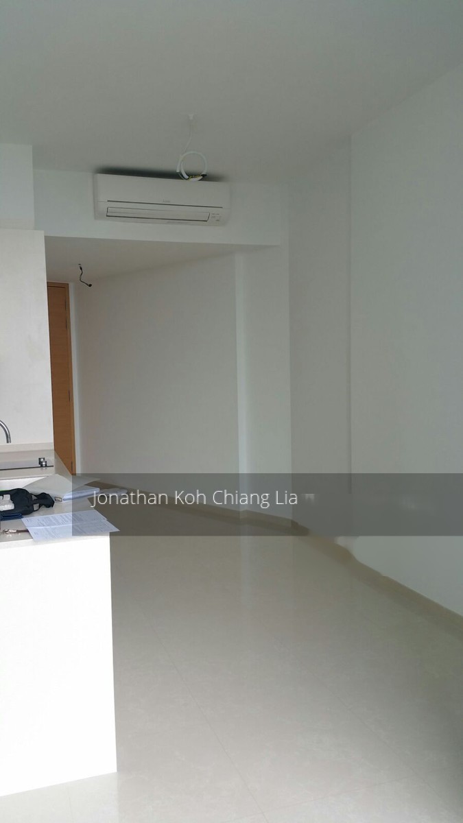 The Crest thumbnail photo